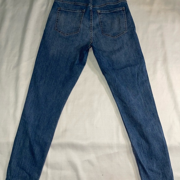 Banana Republic High-Rise Blue Jeans with Button Detail - Picture 7 of 7